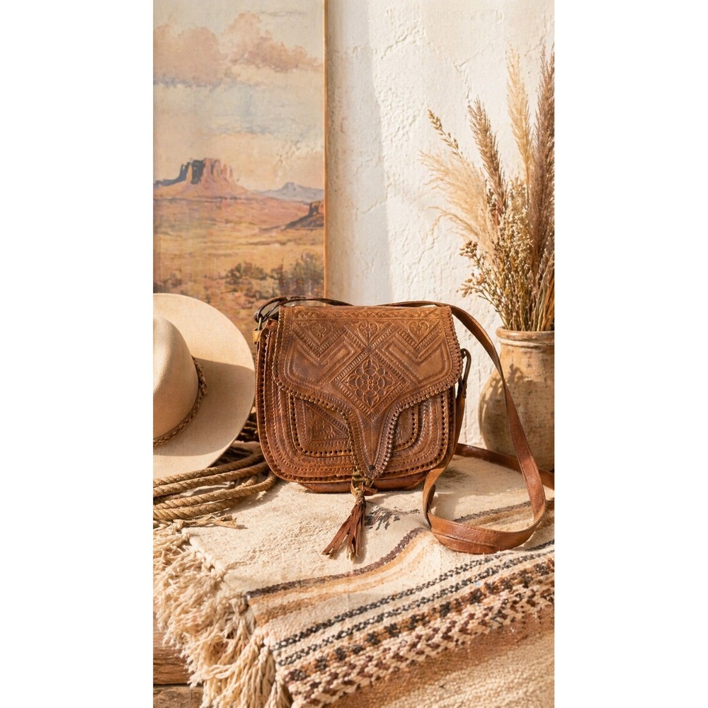 Vintage Hand Tooled Leather Crossbody Festival Bag Boho Western Saddle Purse‎